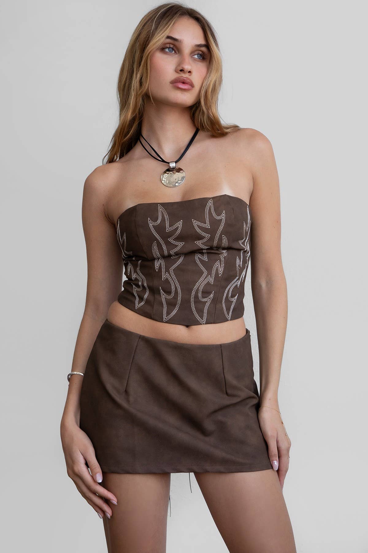 BECKEE Vegan Leather Embroidered Western Corset Top