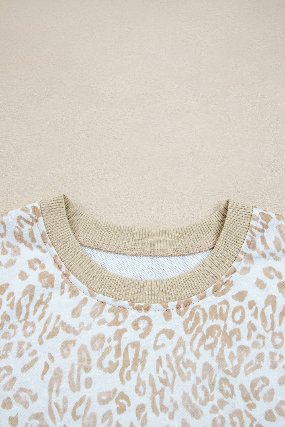 Leopard Ruffle Ribbed Trim Round Neck Sweatshirt